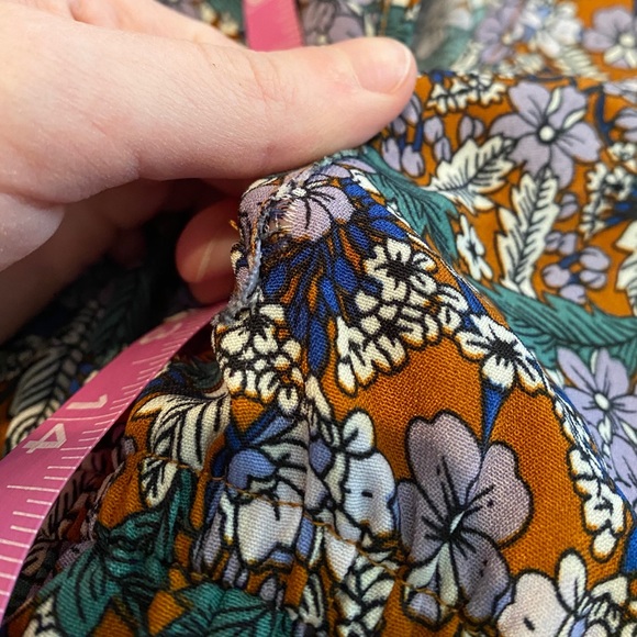 Nasty Gal flower boho long sleeved romper size 2 - Picture 13 of 16